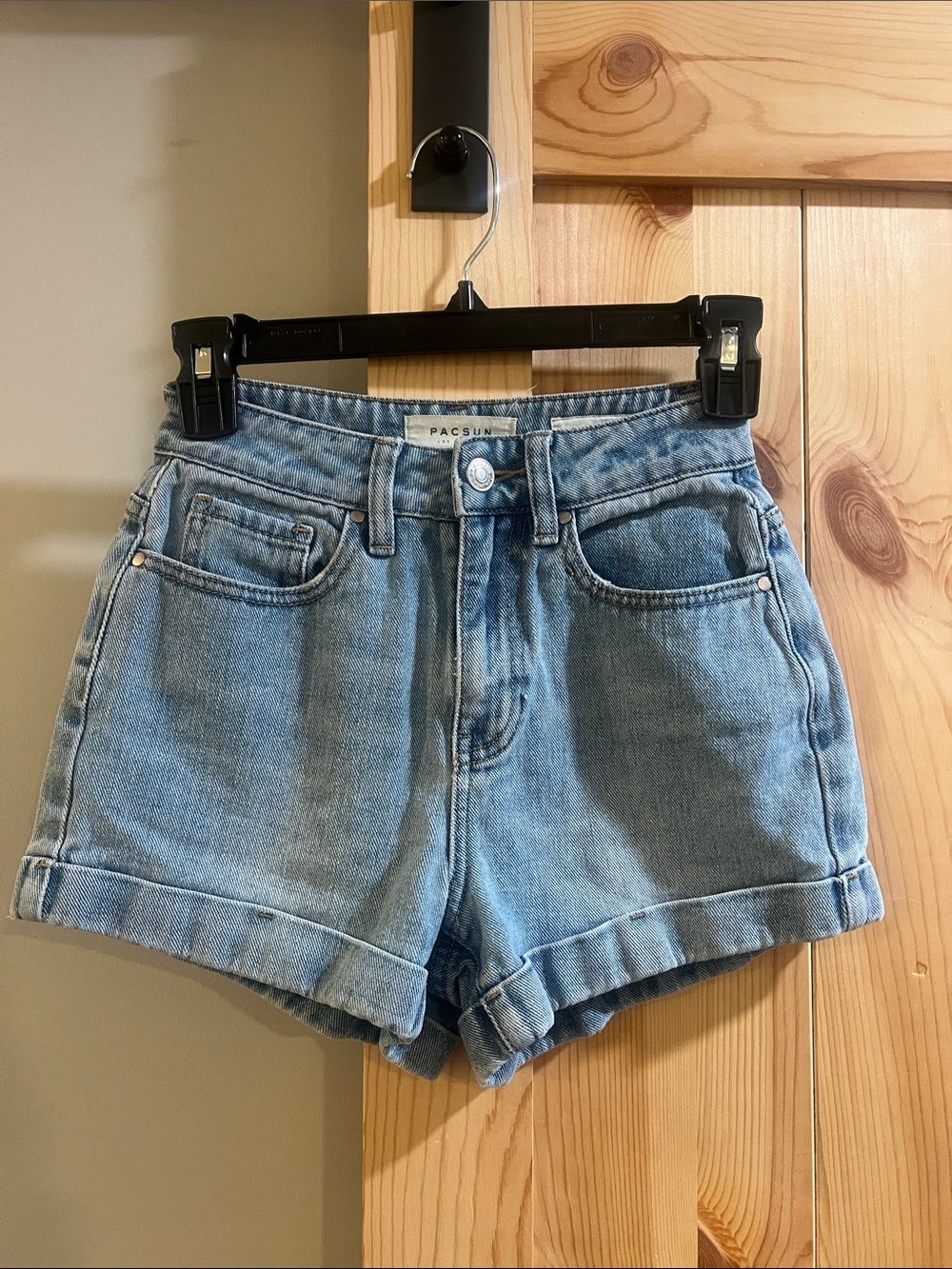 PacSun Faded Light Blue Roll-Cuff Denim Shorts for ladies size juniors size 22